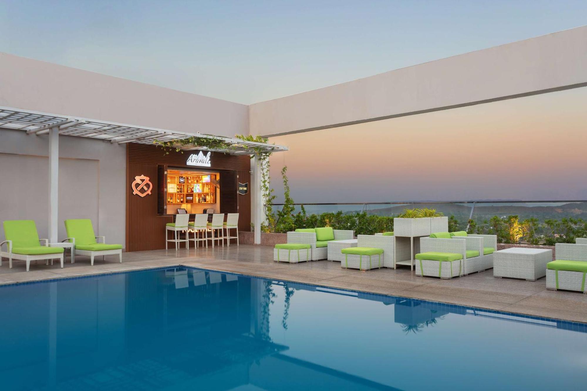 Doubletree By Hilton Jaipur Amer Екстериор снимка