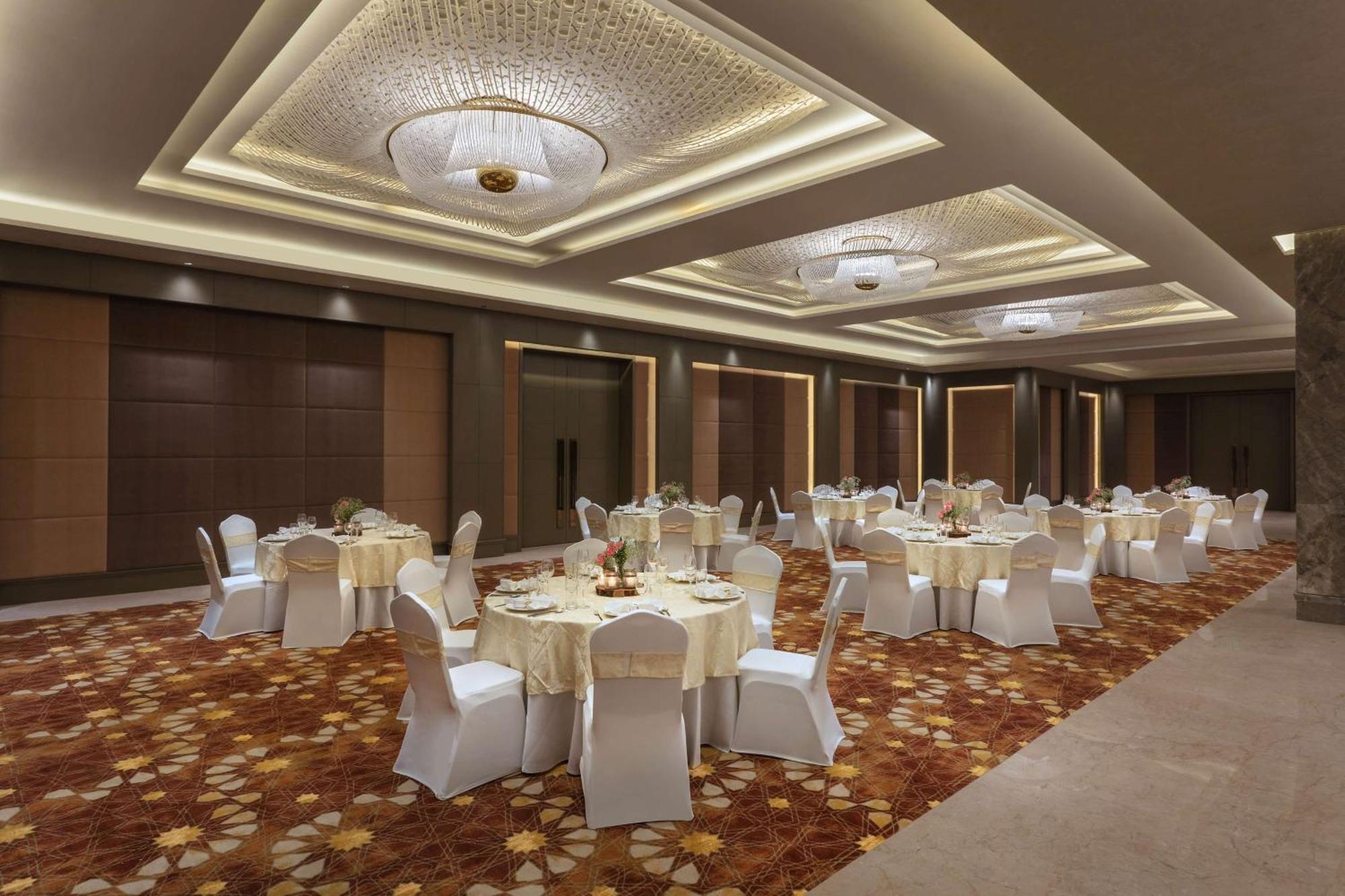 Doubletree By Hilton Jaipur Amer Екстериор снимка