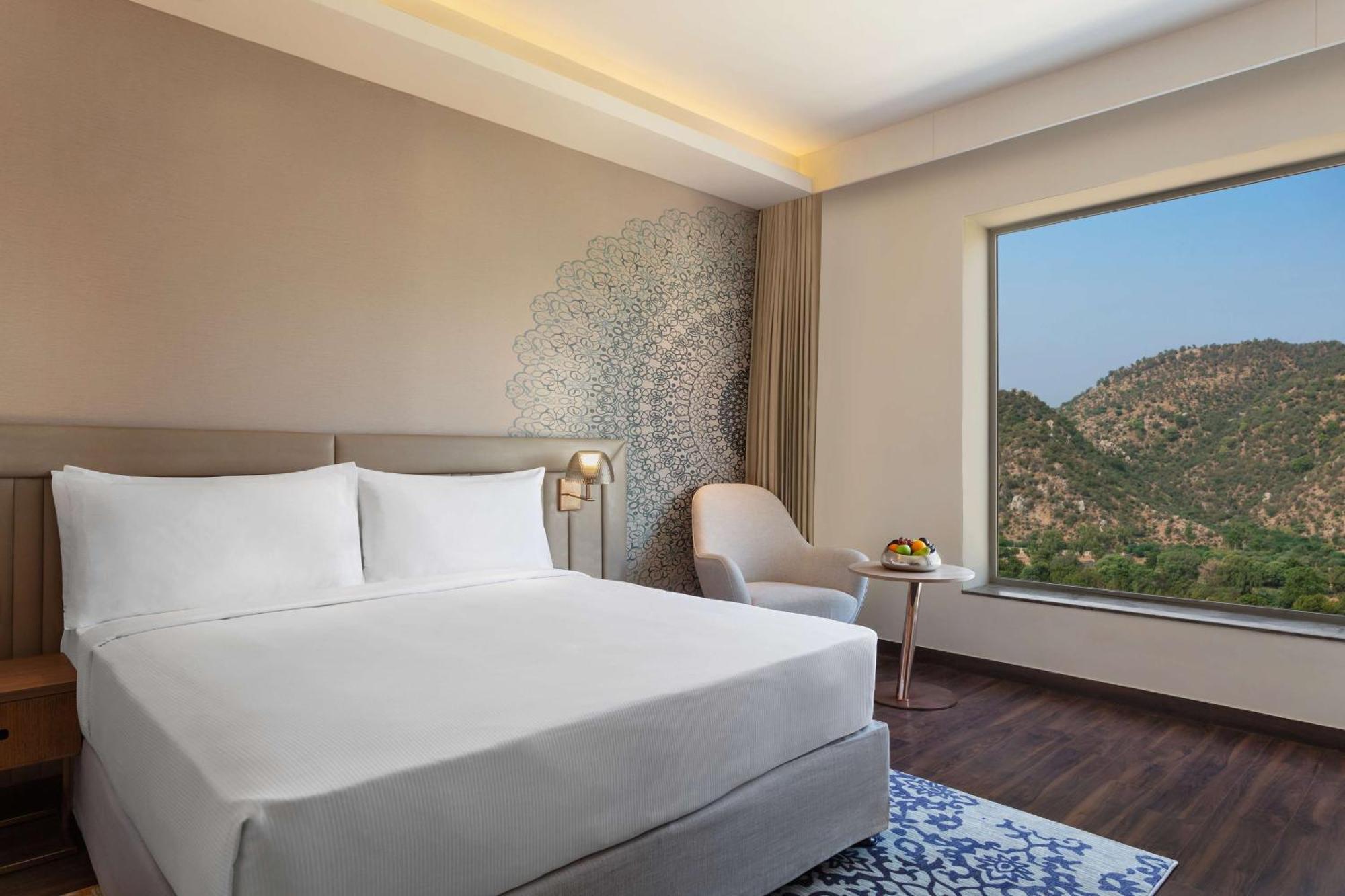 Doubletree By Hilton Jaipur Amer Екстериор снимка