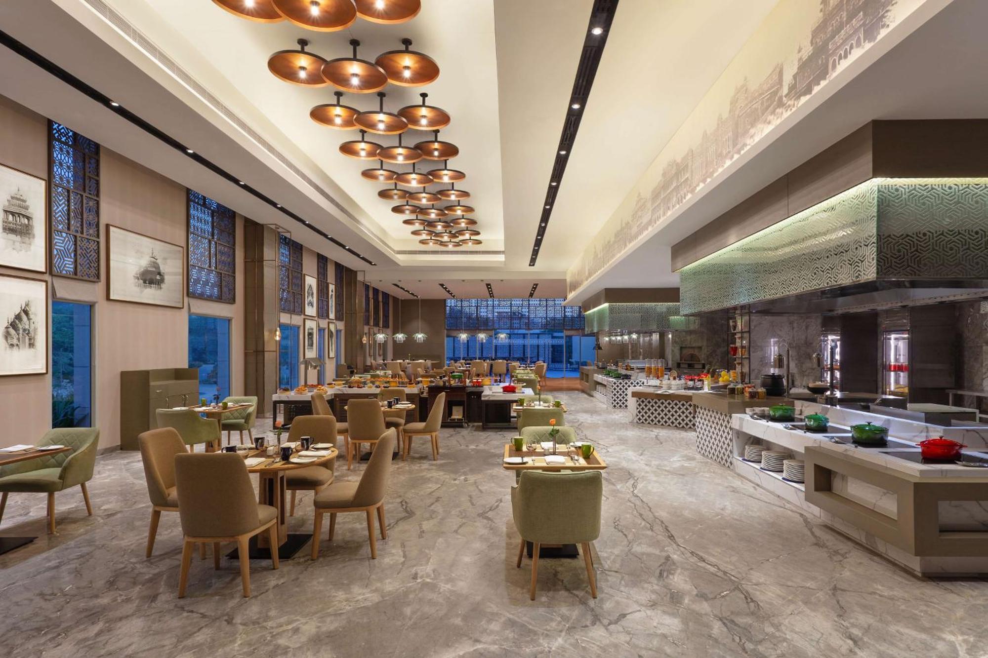 Doubletree By Hilton Jaipur Amer Екстериор снимка